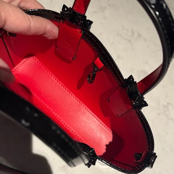 Christian Louboutin Black and Red Women's Handbag - Picture 8 of 14